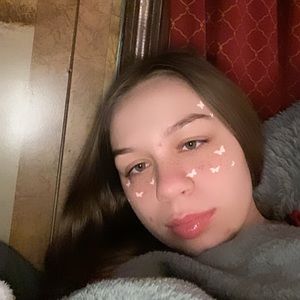 Meet your Posher, Adriana